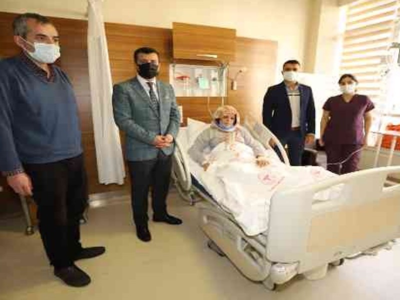 Adıyaman'da ilk kez endokospik ventrikül içi tümör ameliyatı yapıldı