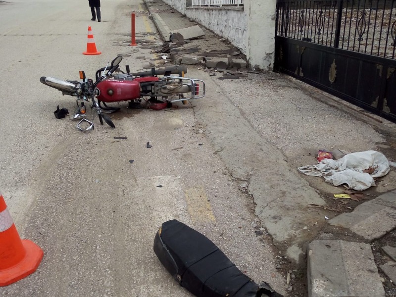 Motorsikletin çarptığı yaşlı adam hayatını kaybetti