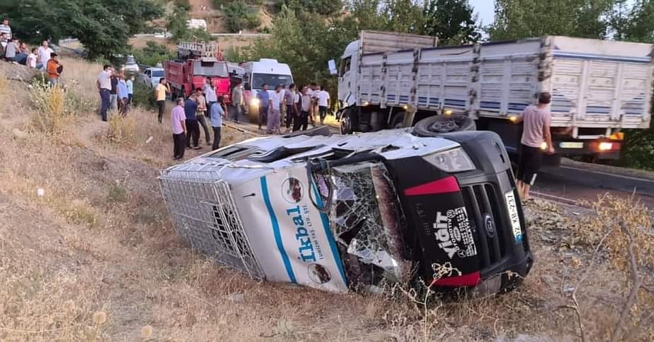 Fındık İşçileri Kaza Yaptı; 2’si Ağır, 12 Yaralı